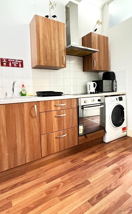 Aldgate Rooms ロンドン エクステリア 写真