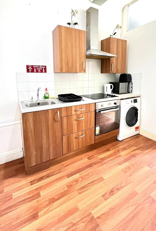 Aldgate Rooms ロンドン エクステリア 写真